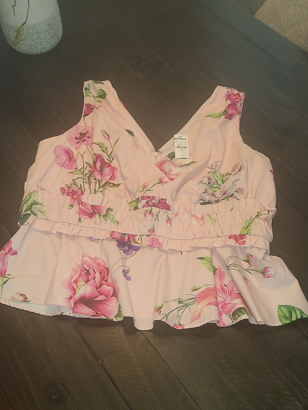 EXPRESS Floral Pink Ruffle Peplum Tank Top SZ XL